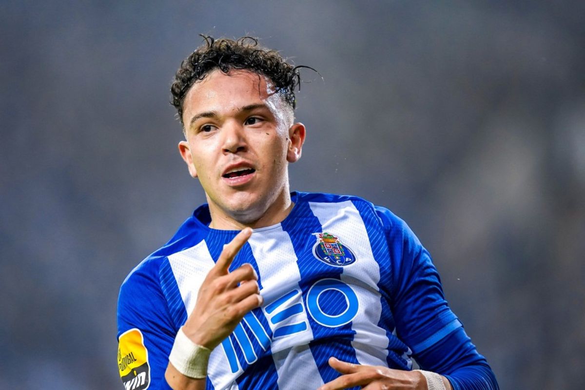 Pepê é convocado no lugar de Casemiro na Seleção Brasileira Foto: Reprodução