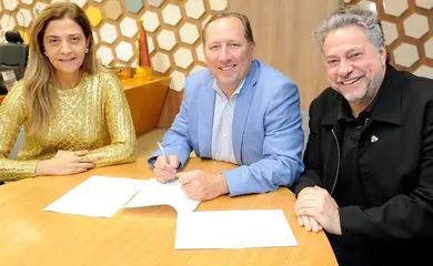 John Textor - Botafogo e Leila Pereira- Palmeiras