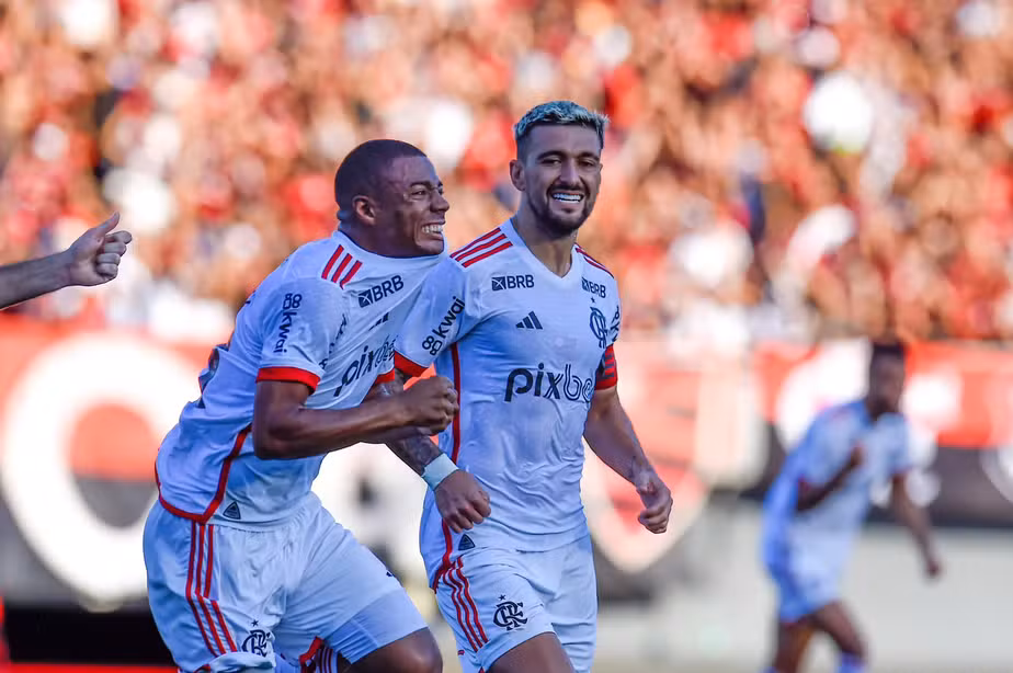 Atlético-GO 1 x 2 Flamengo