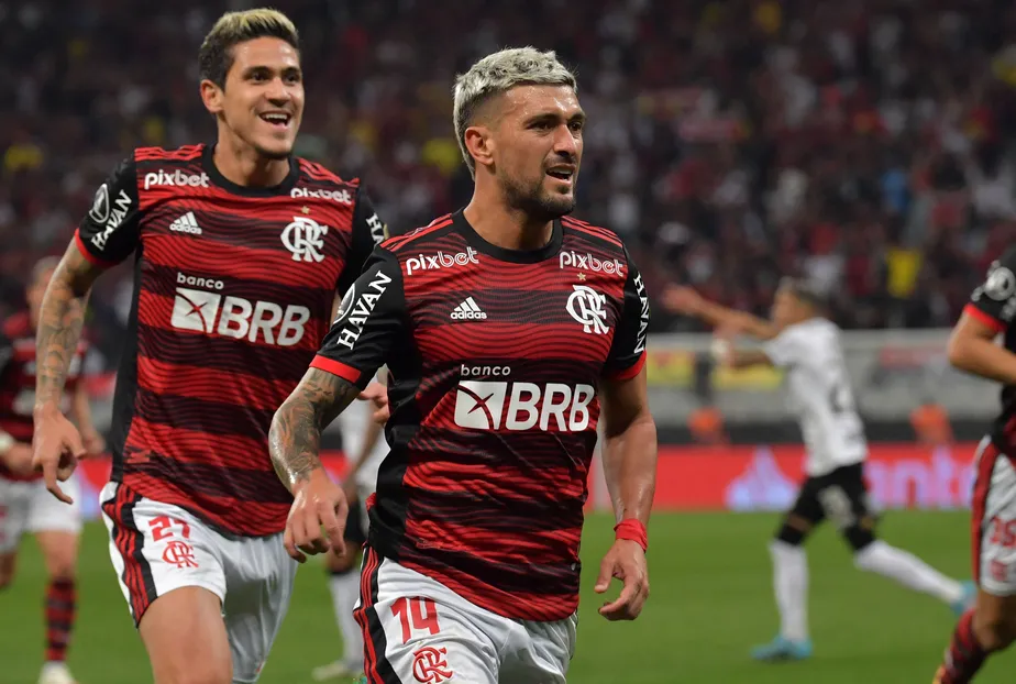 Flamengo e oito desfalques