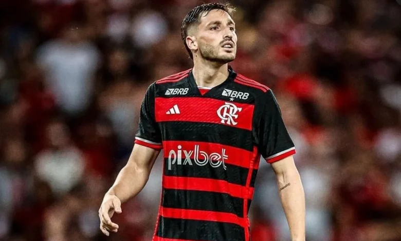 Matías Viña - Flamengo
