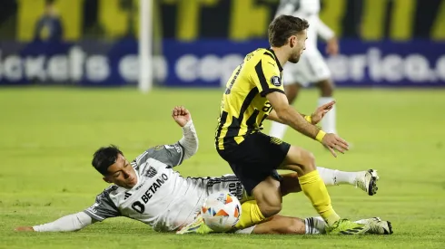 Peñarol 2 x 0 Atlético- MG