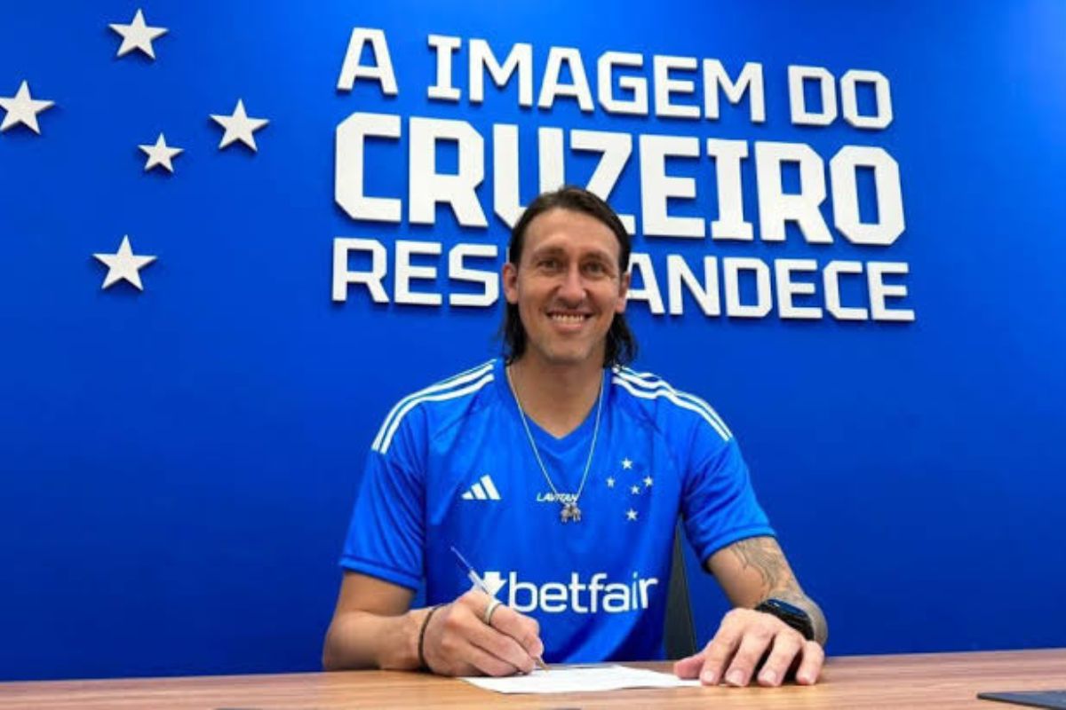 Cássio é criticado por ídolo do Cruzeiro Foto: Reprodução