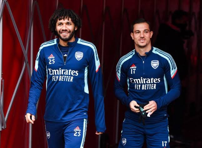 Mohamed Elneny e Cedric saída do Arsenal