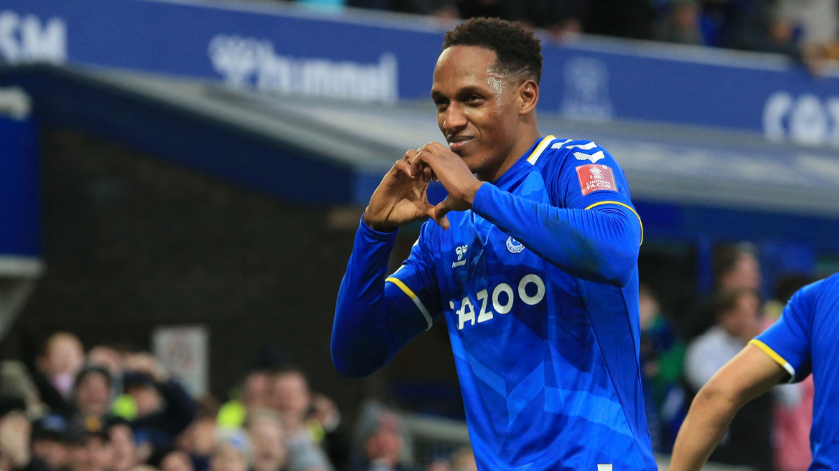 Cruzeiro mira Yerry Mina