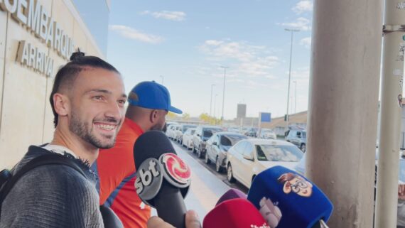 Lautaro Díaz chega ao Cruzeiro