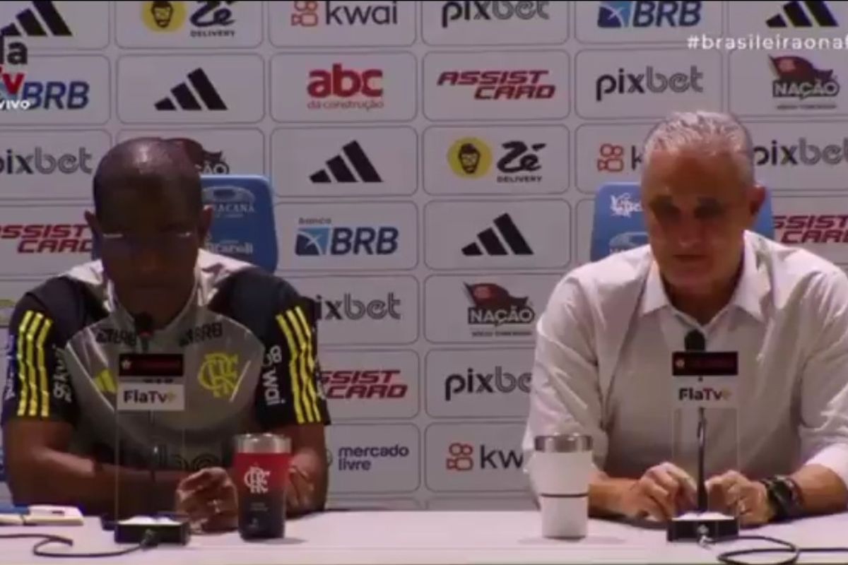Tite fala sobre a arbitragem no clássico Foto: Reprodução
