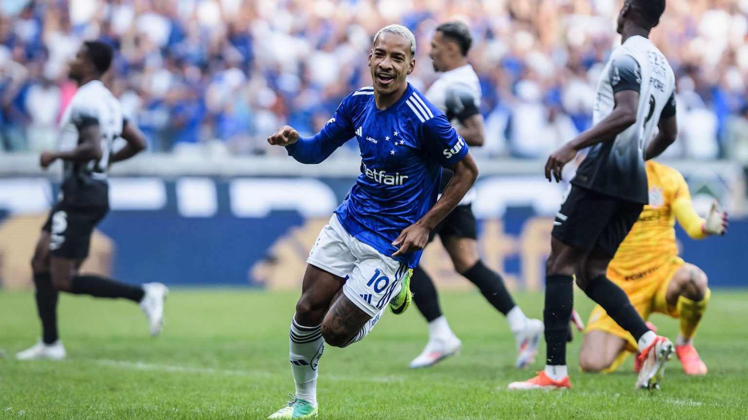 Cruzeiro 3 x 0 Corinthians